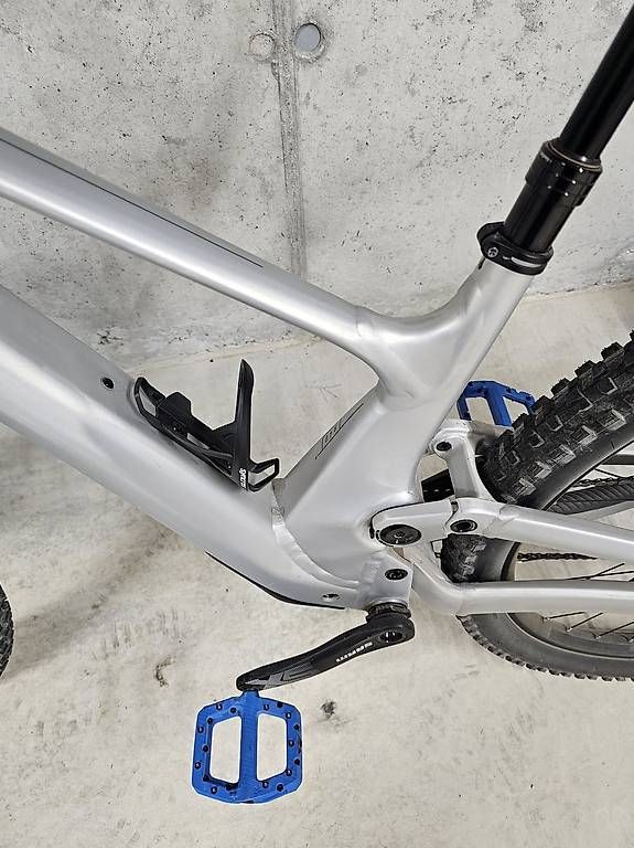 Biciclette: Scott Genius 2023 – Usato da Schötz venduto da livener 2