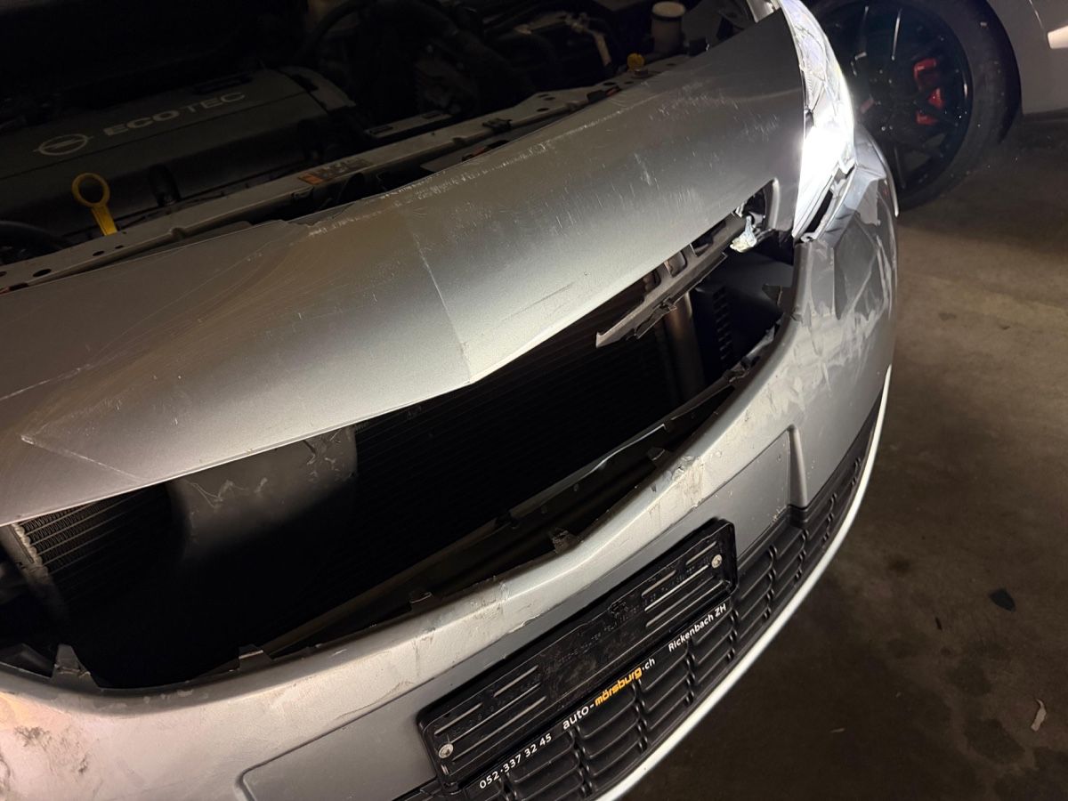 Opel Automobili: OPEL Astra J 16 Kombi – Usato da Winterthur venduto da F.M_mili 4