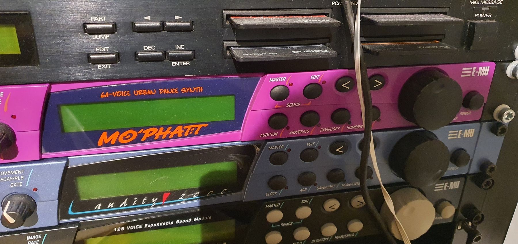 E-Mu Strumenti musicali: emu mo phatt – Usato da Muri AG venduto da Jeromia 1