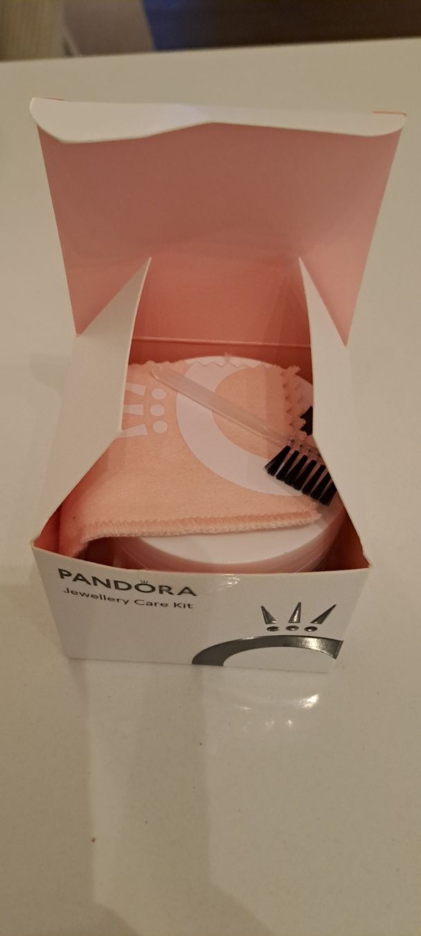 Pandora Orecchini pendenti & Orecchini a lobo: PANDORA Creolen mit CHARMS – Nuovo (secondo la descrizione) da Zürich venduto da cla_pb5j 3