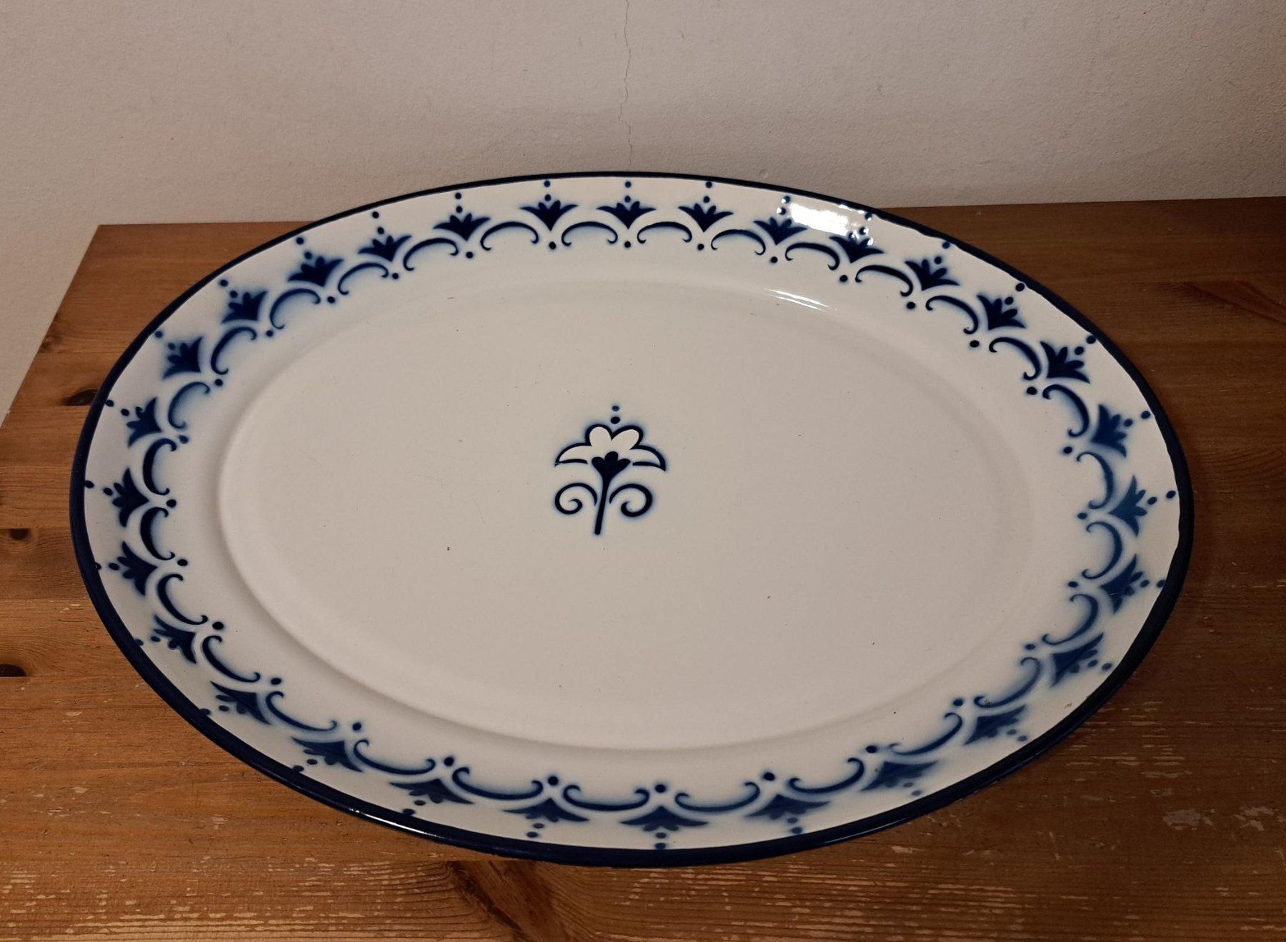 Ikea Piatti di portata: Servierplatte aus Emaille Ikea Arv Idyll, Katarina Brieditis – Usato da Basel venduto da Patiscat