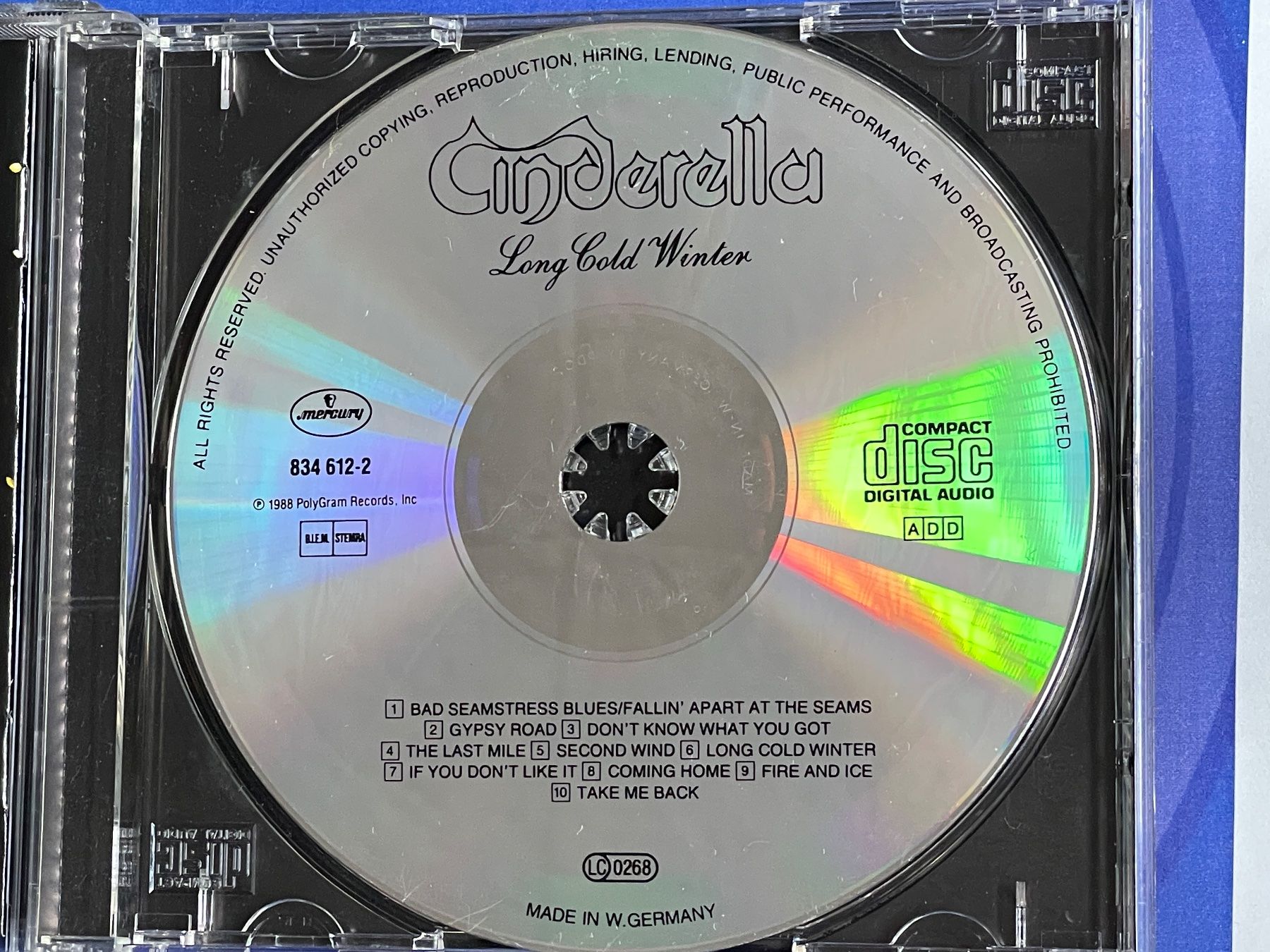 CD: Cinderella – Long Cold Winter – Usato da Muri b. Bern venduto da AdidasCollector 2