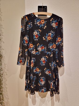 Blumenkleid, Grösse M