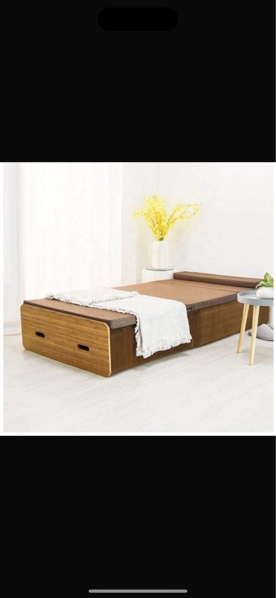 Letti: Gästebett im minimalistischen Stil – Usato da Zürich venduto da Anna-lova