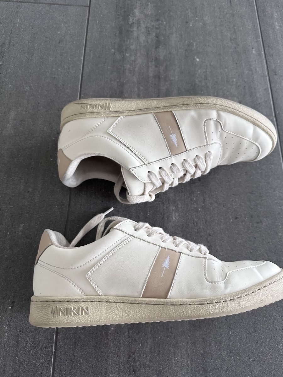 Nikin Scarpe da donna: NIKIN Sneaker – Usato da Zug venduto da Surfgirl83 1