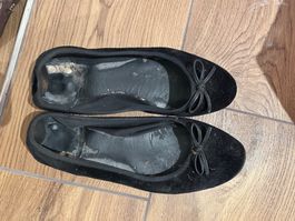 Ballerinas schwarz Grösse 41 gebraucht