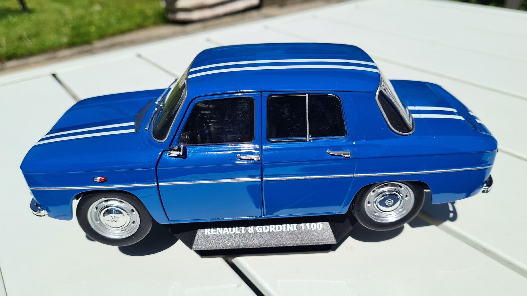 Renault Modellini d'auto: Renault 8 Gordini 1:18 – Usato da Emmenbrücke venduto da Eichhoefli