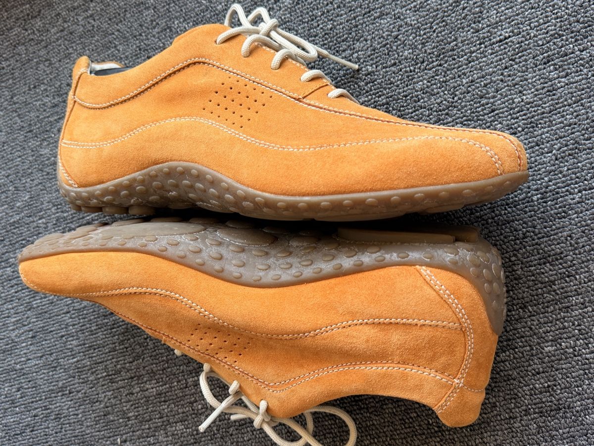 Geox Scarpe da uomo: Geox chaussures unisexe taille 41 orange – Usato da Bulle venduto da LeMoleson 4