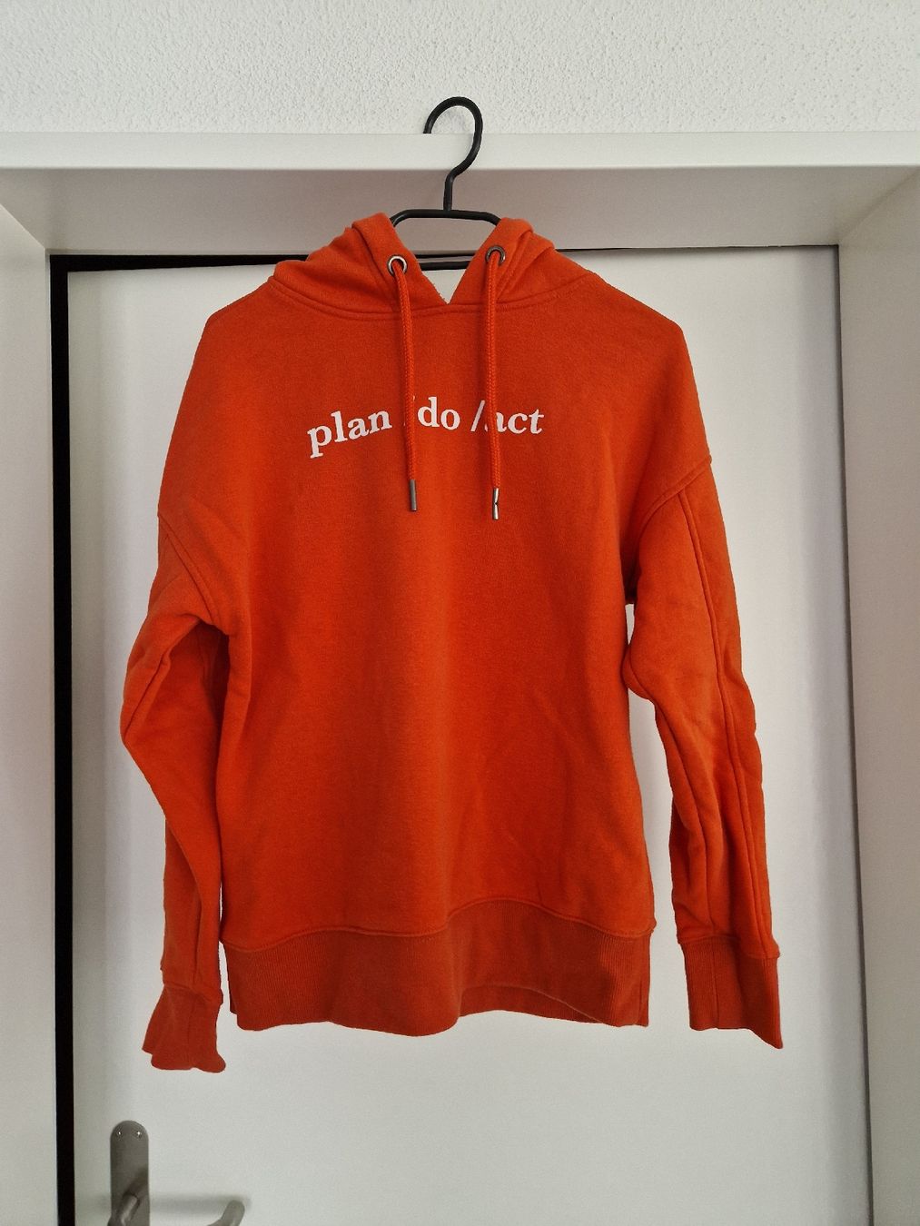 Maglioni & Felpe: Pullover – Usato da Eglisau venduto da Ramii97 2