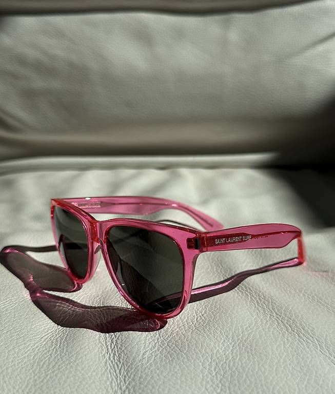 Brillen & Gläser: Saint Laurent SL 101 SURF Sunglasses – Gebraucht aus Zürich von mmd_8m8q