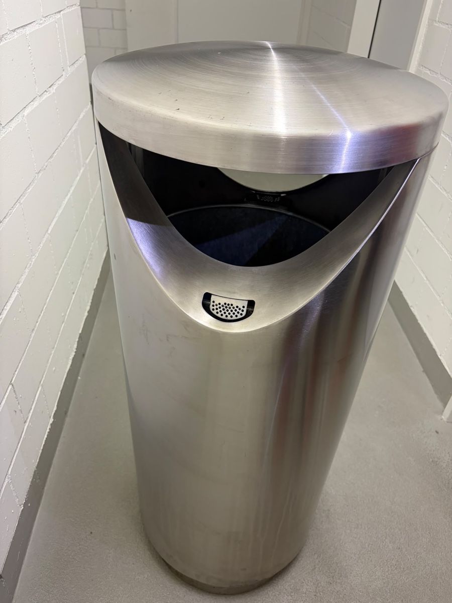 Altro per la casa: Round stainless steel bin  – Usato da Niederglatt ZH venduto da bil_r6gf 3