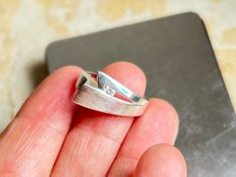 Silberring mit Zirkonia Stein ABSTRAKT