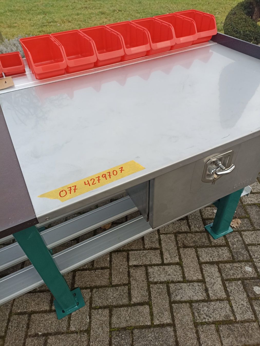 Banchi da lavoro: Werkbank mit Schublwde – Usato da Grosswangen venduto da dini13 2