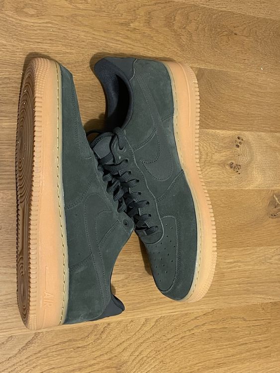 Nike Air Force 1 Wildleder