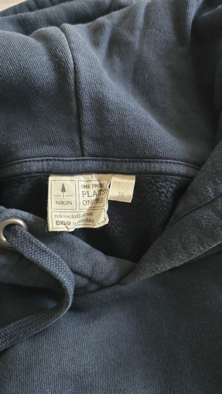 Nikin Pulls & Sweat-shirts: Kapuzenpullover NIKIN dunkelblau Grösse M – D'occasion à Hurden par mar_7ssf 2