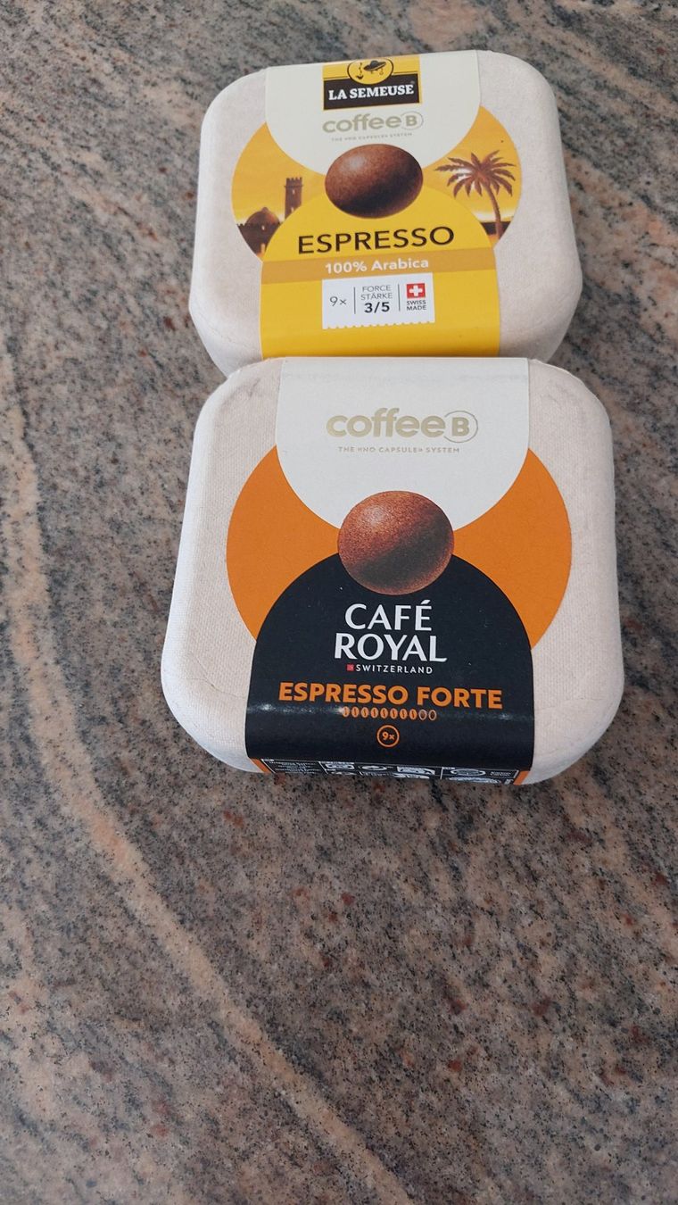 Coffee B Macchine per caffè & Macchine per espresso: Coffee B Globe das Kapsel-System ohne Kapseln – Usato da Grindelwald venduto da 270864 4