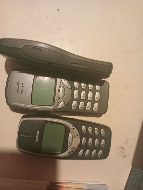 NOKIA GSM 3210 4G DS BLUE | 128 MB Blauw