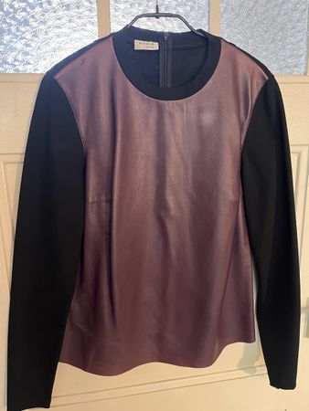 Sweatshirt Akris mit Lederdetail