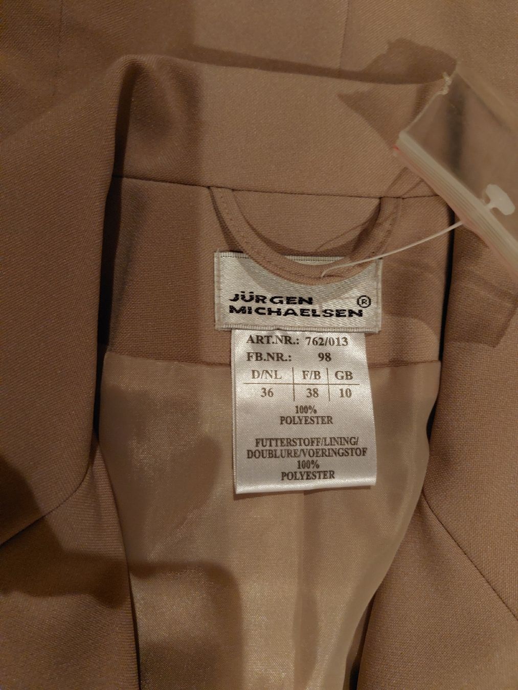 Costumi: Kostüm – Nuovo (secondo la descrizione) da Dietlikon venduto da Asany 3