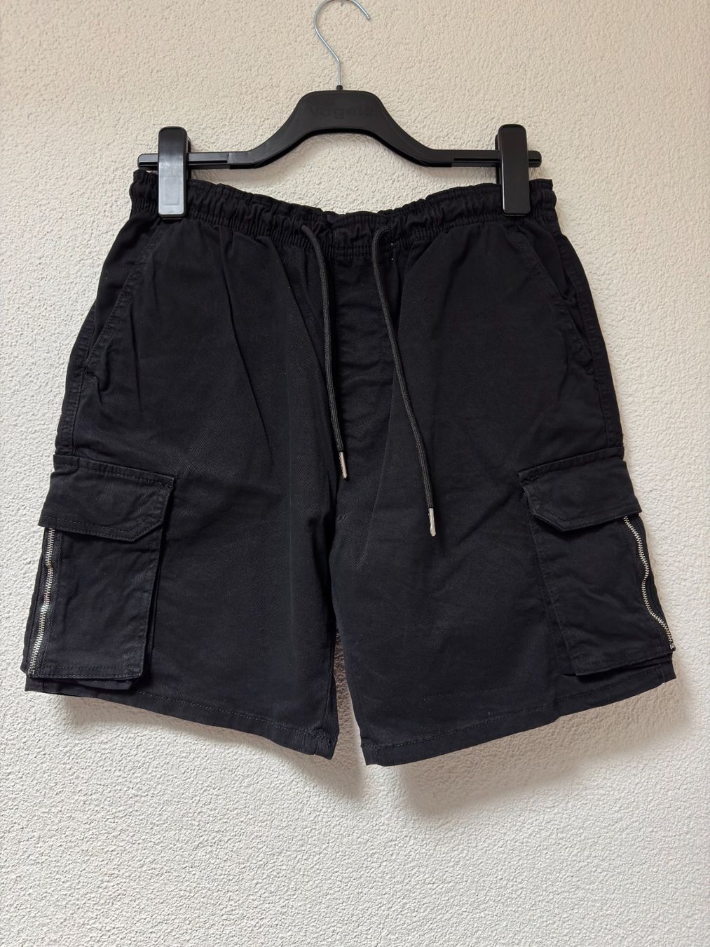Pantaloni: schwarze Cargo-Shorts, S – Usato da Steinhausen venduto da MrThig3r