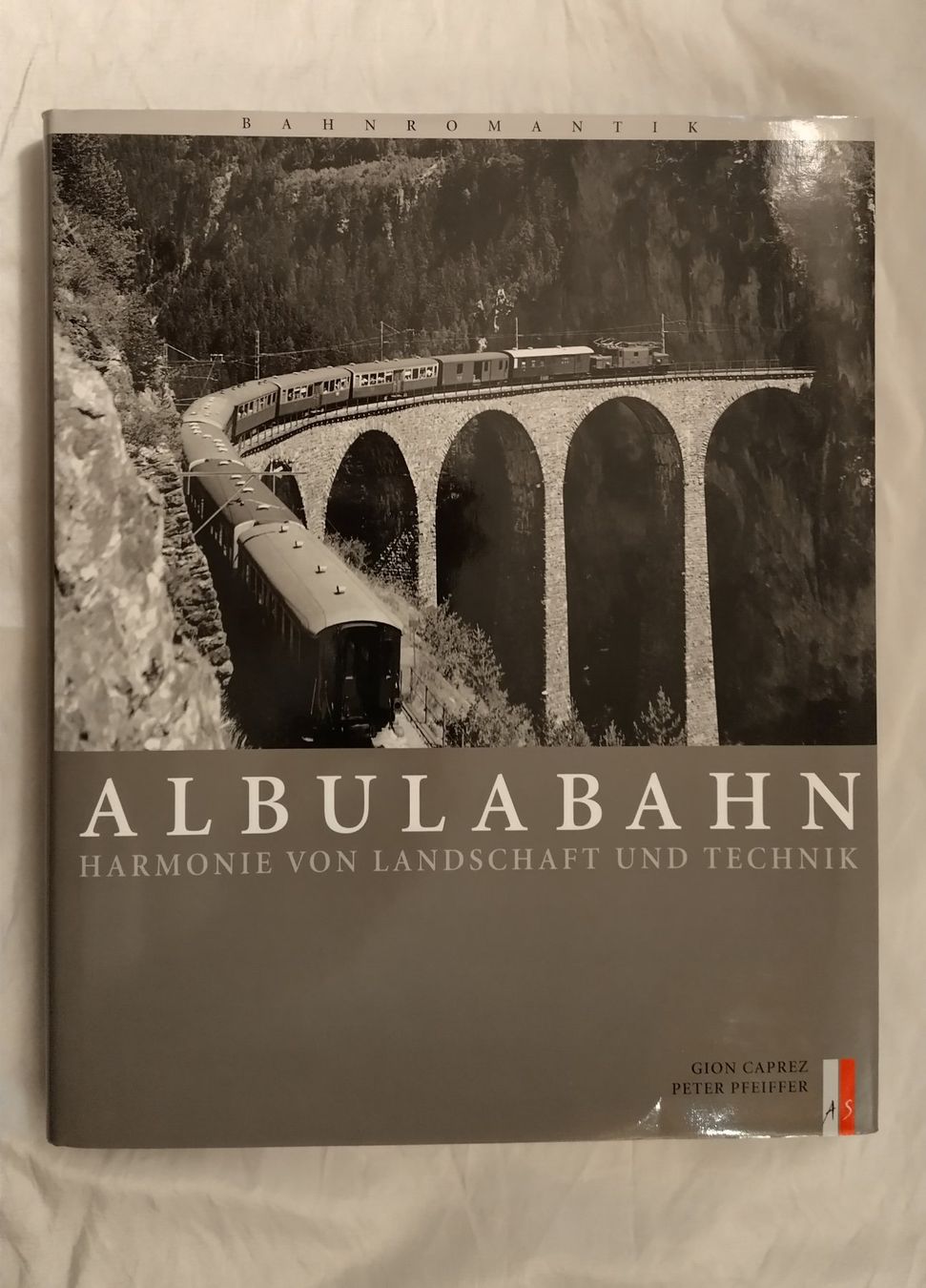 Libri: Albula Eisenbahn Buch 2003 / Albulabahn ab Fr. 18.- – Usato da Bellach venduto da JingleJerry