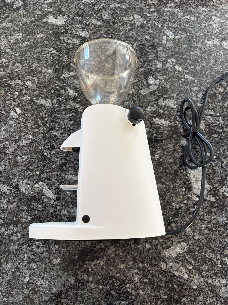 Macchine per caffè & Macchine per espresso: Moulin ascasco micrométrique meule plate – Usato da Cormondrèche venduto da nutho 5