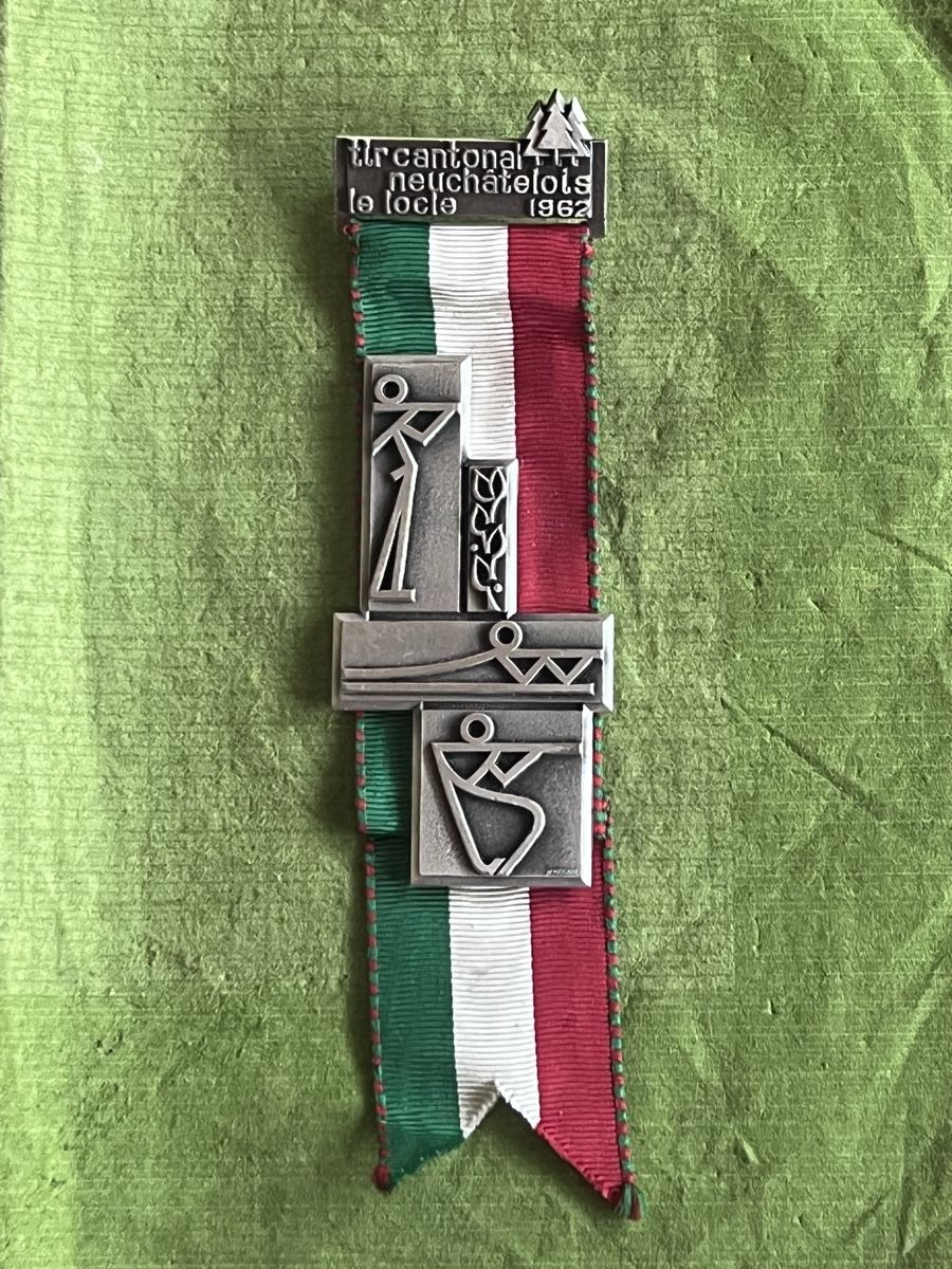 Placchette & Badge: Tir Cantonal Neuchatel me Mocle 1962 – Usato da Itingen venduto da Bebbi6569