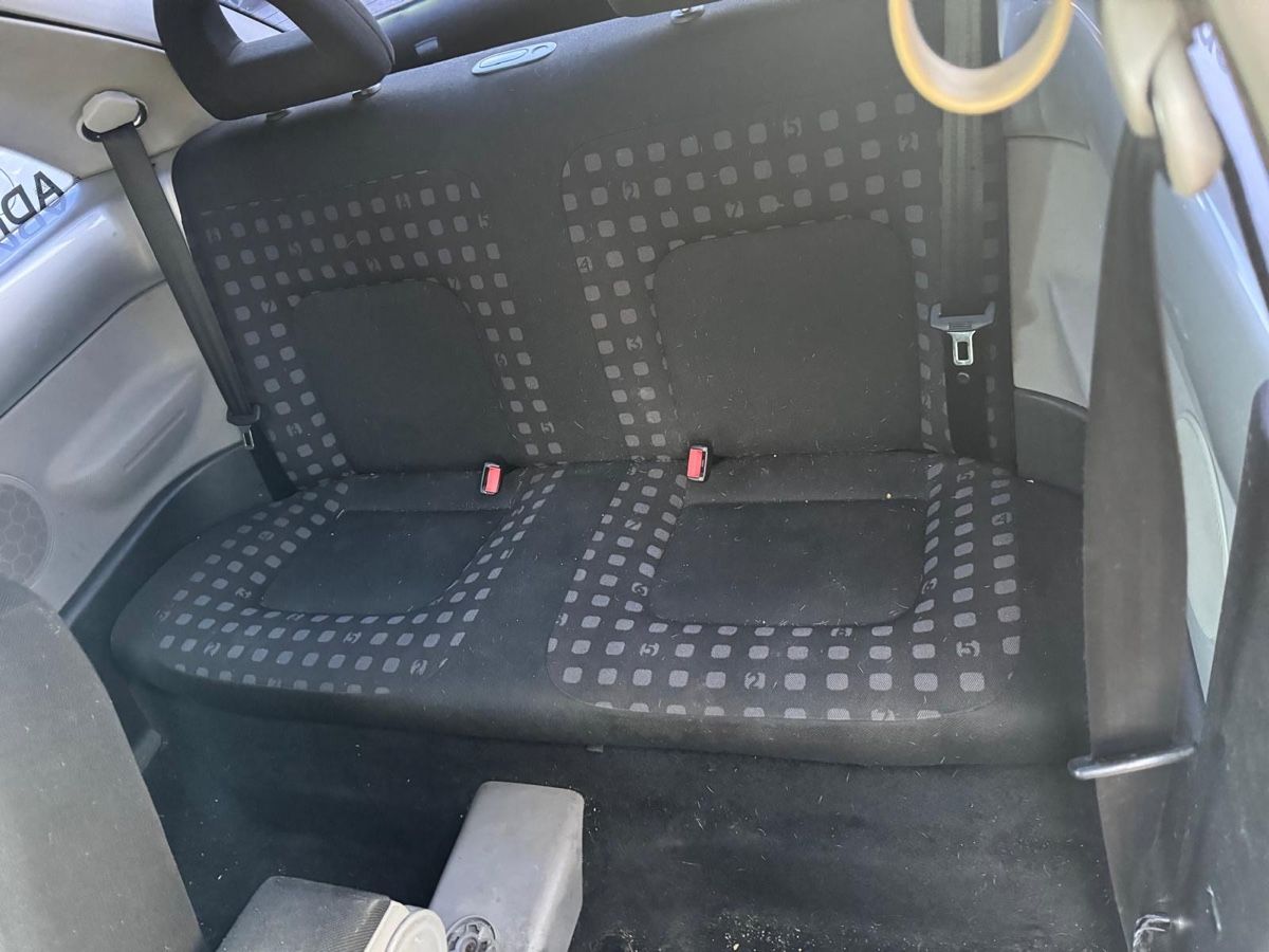VW Autos: VW Beetle – D'occasion à Wallbach par SchnellAutomobile 5