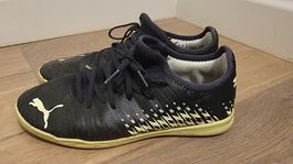 Puma Future Z indoor soccer shoes black yellow used