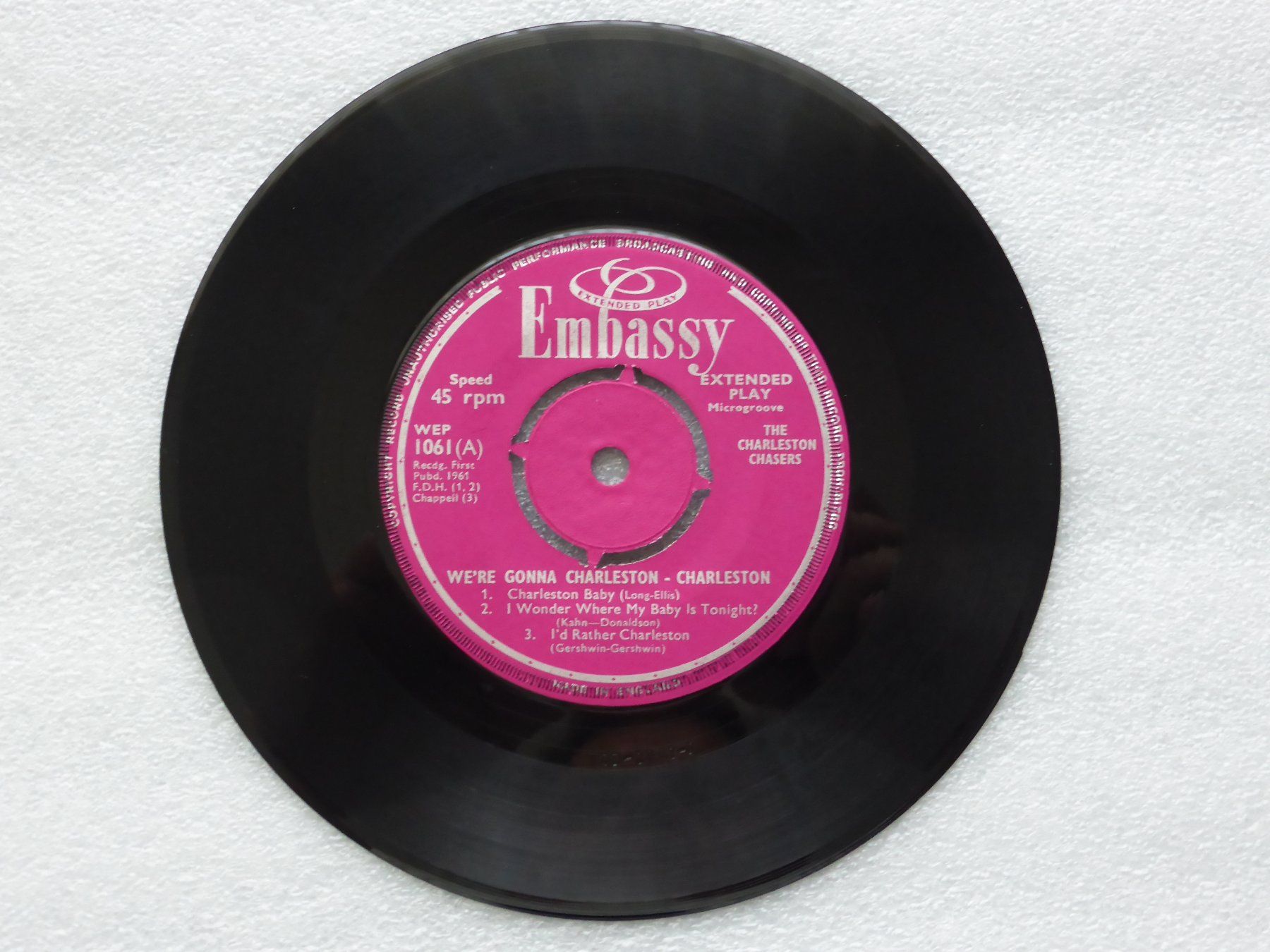Dischi in vinile: Vinyl Single   EP  THE CHARLESTON CHASERS – Usato da Küssnacht am Rigi venduto da Mondkinder 1