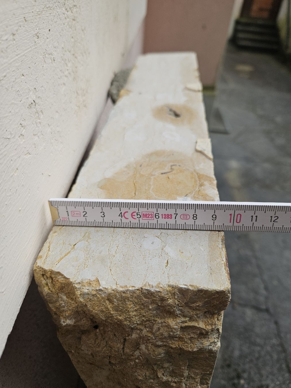 Rivestimenti per pavimenti: Blocs calcaire – Usato da Biel/Bienne venduto da echinops 2