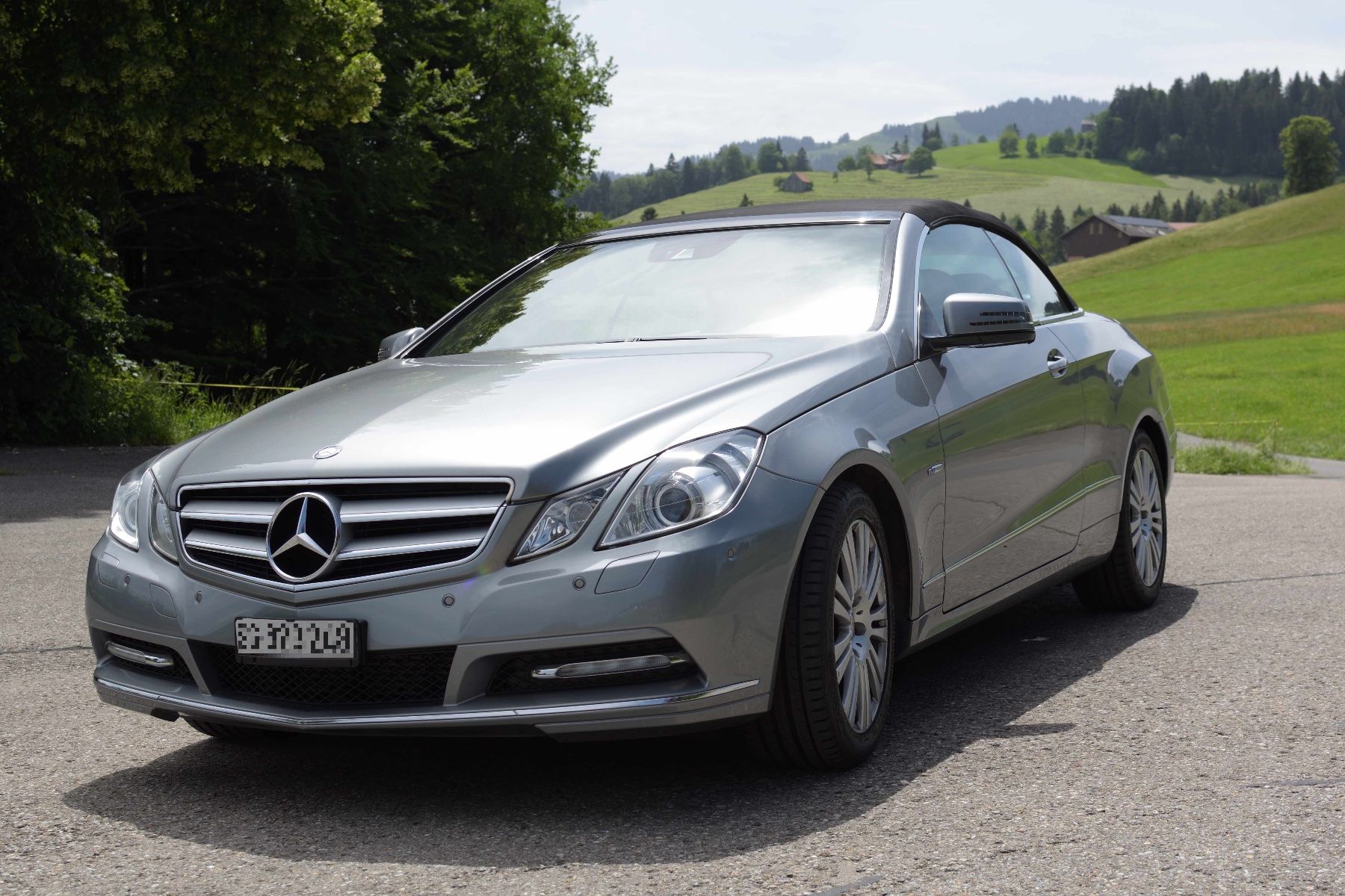 Mercedes-Benz Autos: MERCEDES-BENZ E 250 BlueEF Elegance – Gebraucht aus Wattwil von jen_8mz5
