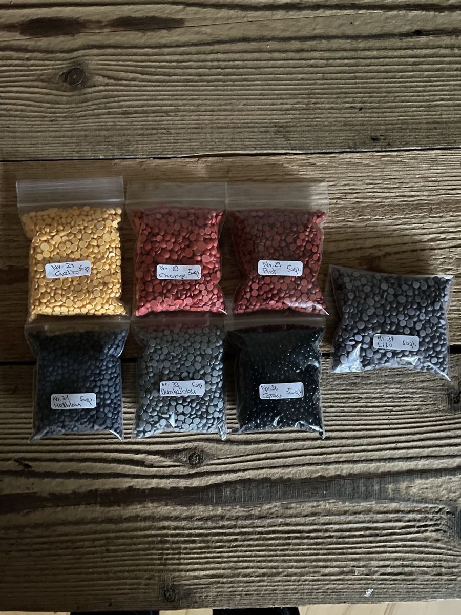 Farben: Wachsfarbe, Pigmentfarbe wachs einfärben – Neu (gemäss Beschreibung) aus Lüsslingen von eehm