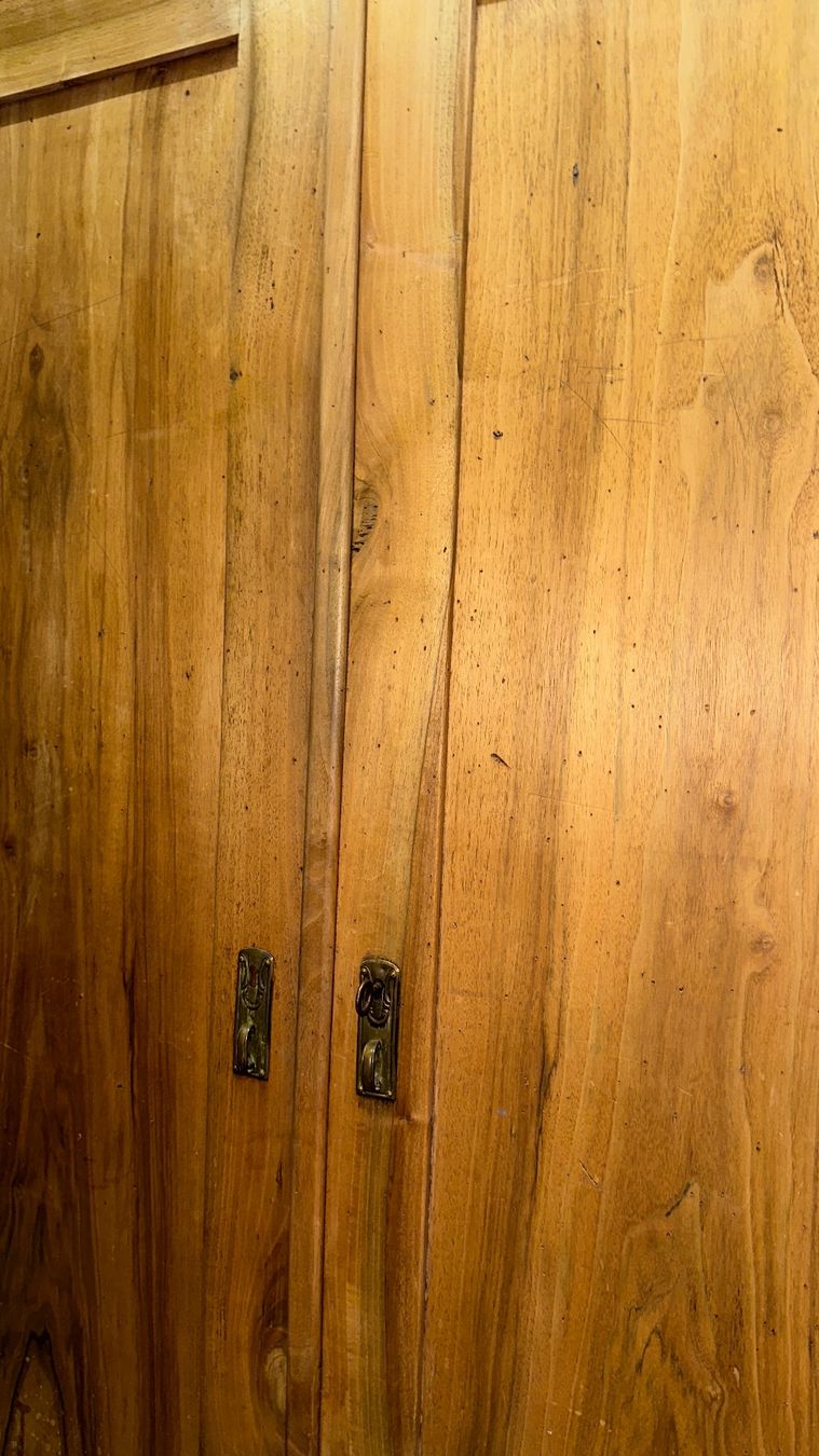 Armadi: Antiker Schrank – Usato da Zürich venduto da stu_g8dx 2
