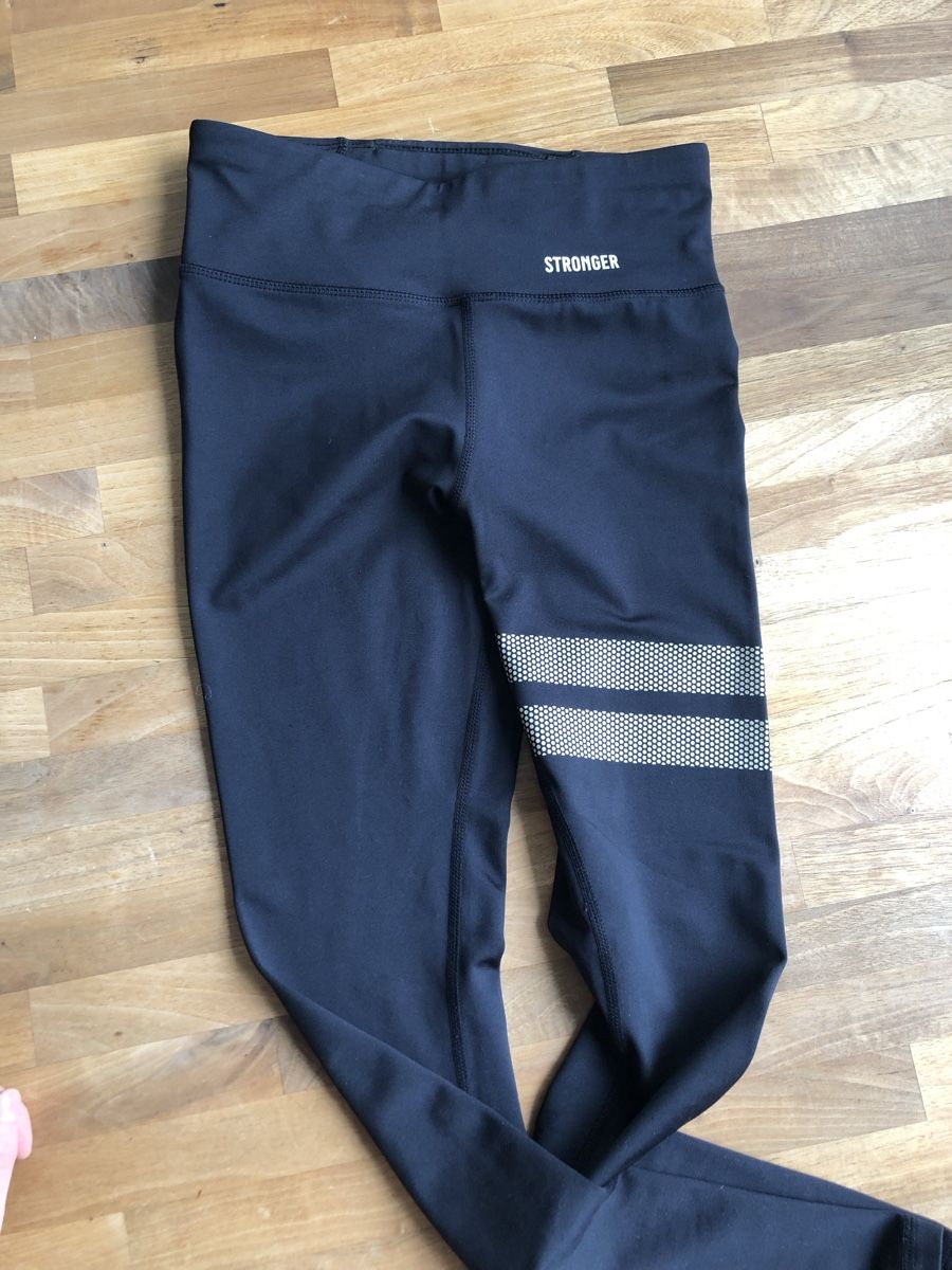 Leggings: STRONGER Leggings XS – Usato da Dietlikon venduto da Luna77 1