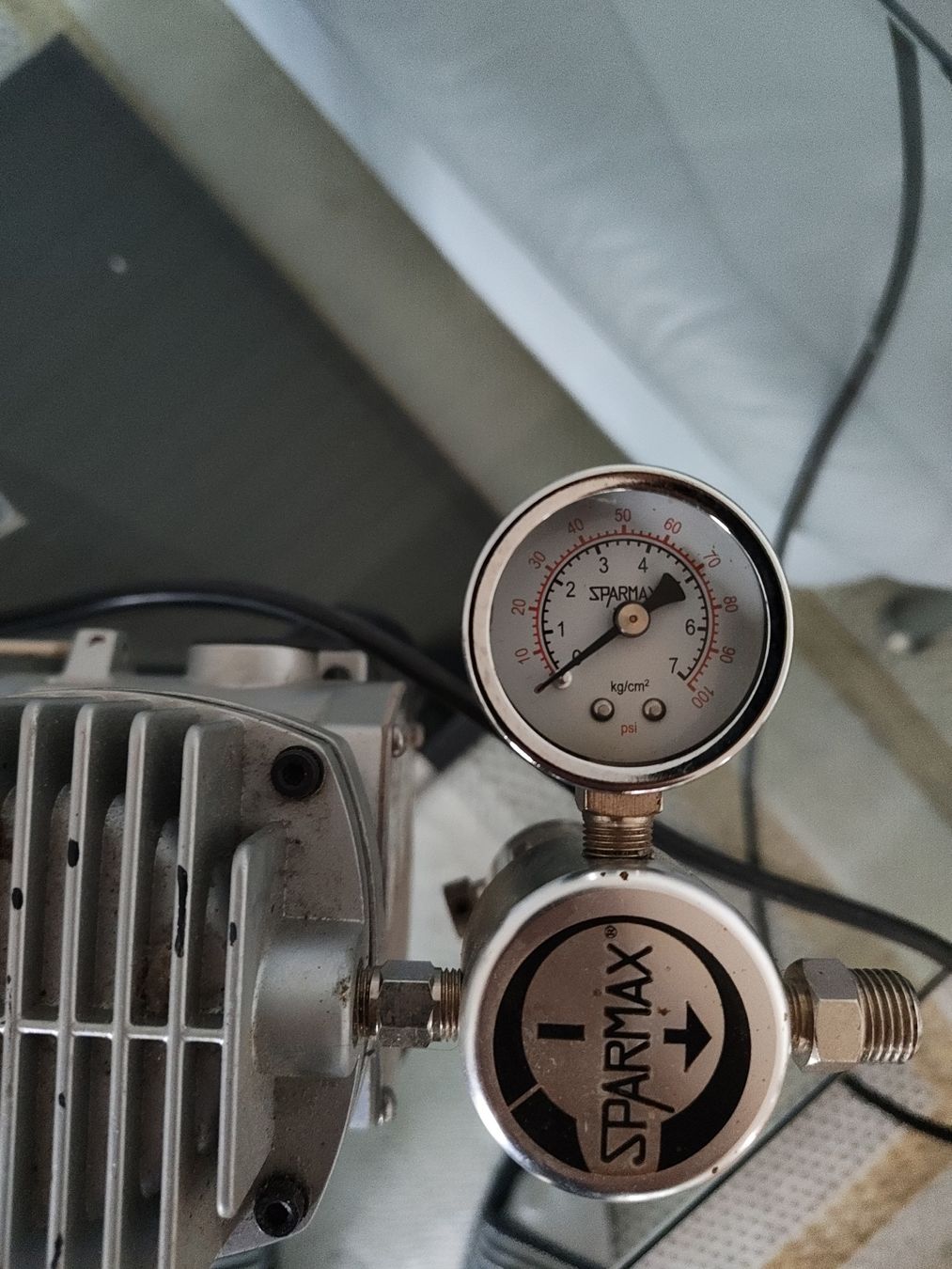 Compressori: Kompressor ab 1.- – Usato da Oberuzwil venduto da Der_Preisbrecher 1