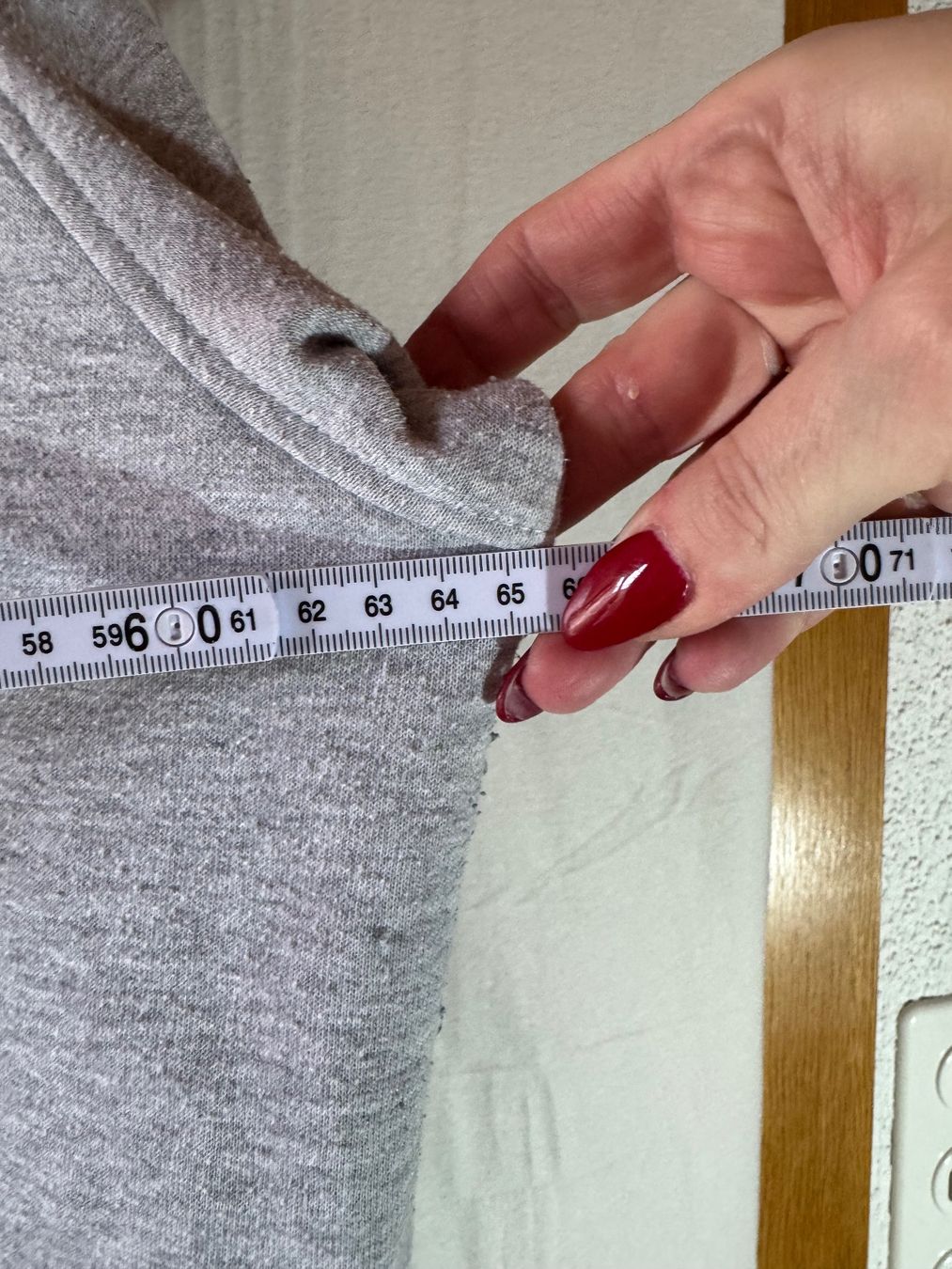 Maglioni & Felpe: Grauer Pullover von Primark Gr. L – Usato da Grosswangen venduto da SALE_SALE_SALE 4