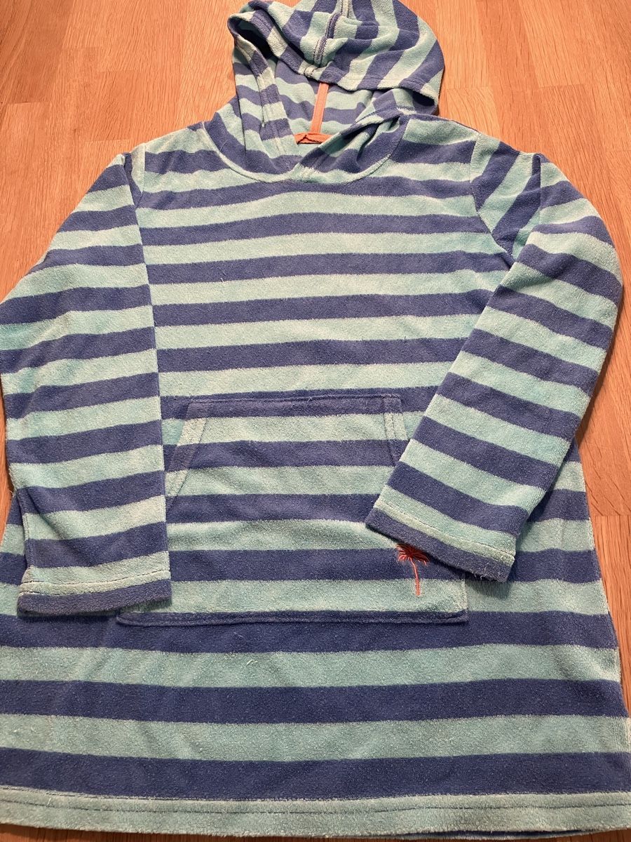 Pulls et sweat-shirts: Pull de plage 8-10 ans – D'occasion à Epalinges par Tosca20