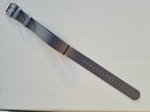 Bracciali & Braccialetti: NATO Strap  Armband 20 mm grau 9481 – Nuovo e nell'imballaggio originale da Leipzig venduto da rheingold_watches 2