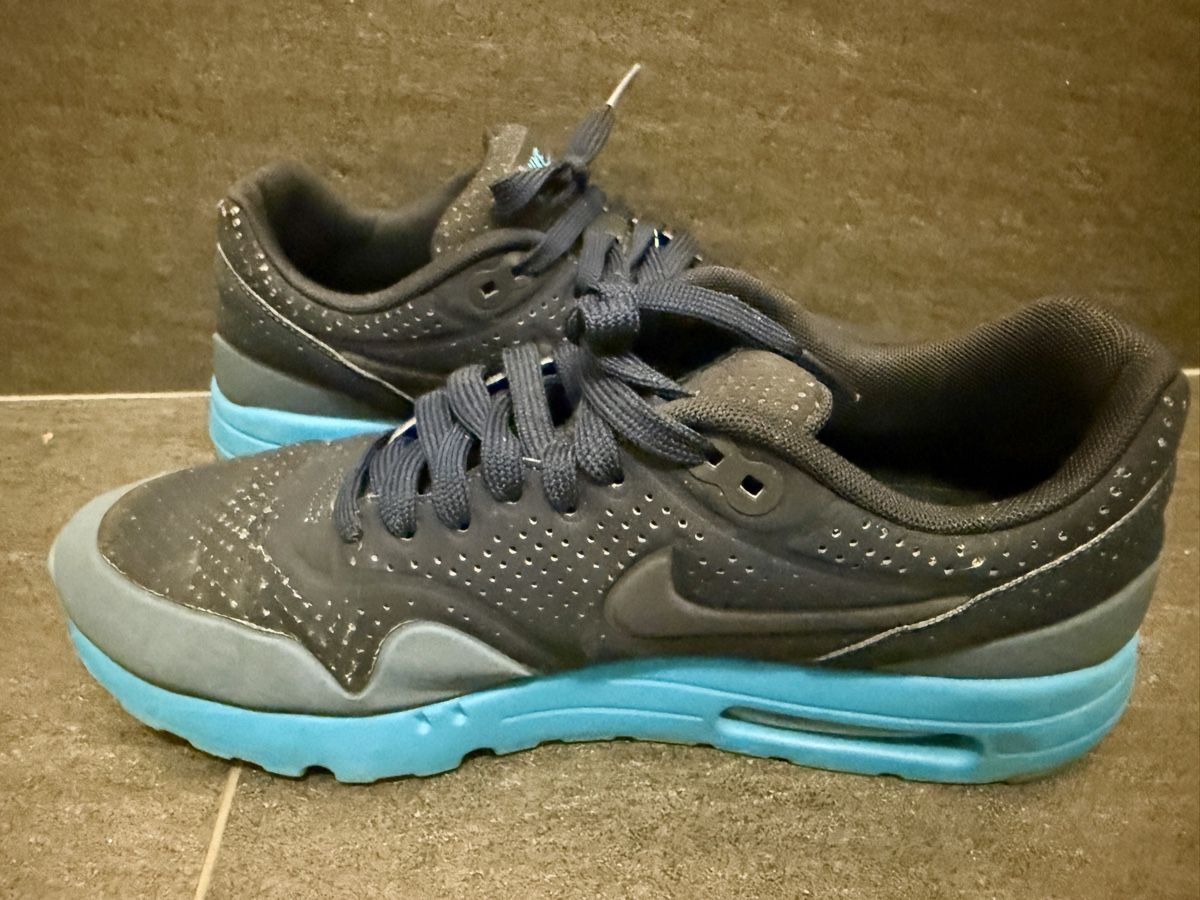 Nike Chaussures hommes: Nike Air Max – D'occasion à St. Gallen par Supernova81 2