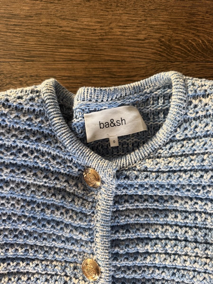 Pulls & Sweat-shirts: Strickjacke ba&sh hellblau grob gestrickt Grösse 0 – D'occasion à Münsingen par cwiedmer 3