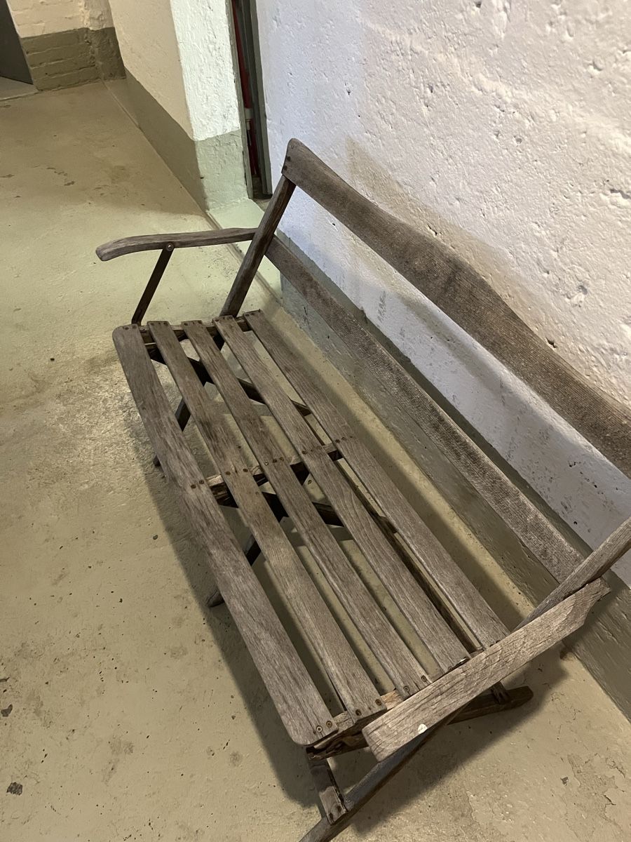 Bancs: Alte Holzbänkli – D'occasion à Chur par williwild