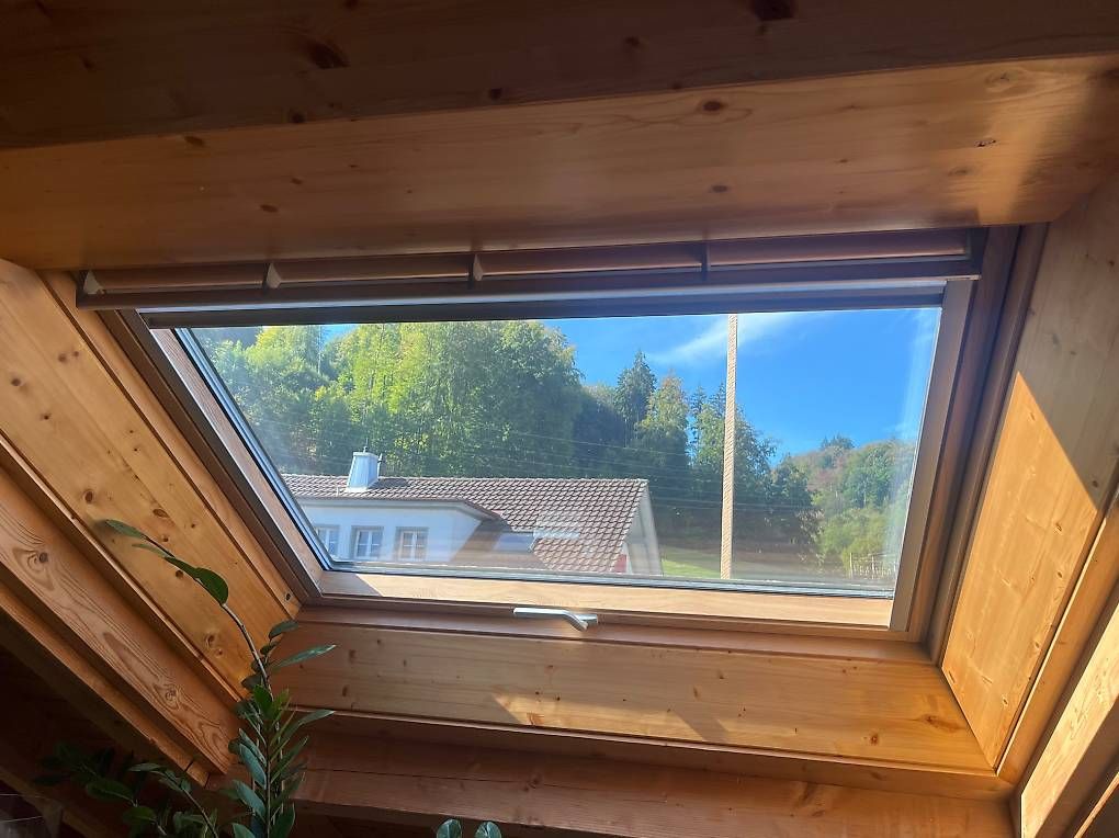 Finestre: Velux Dachfenster - 3 Stück – Usato da Stettlen venduto da mel_tg52