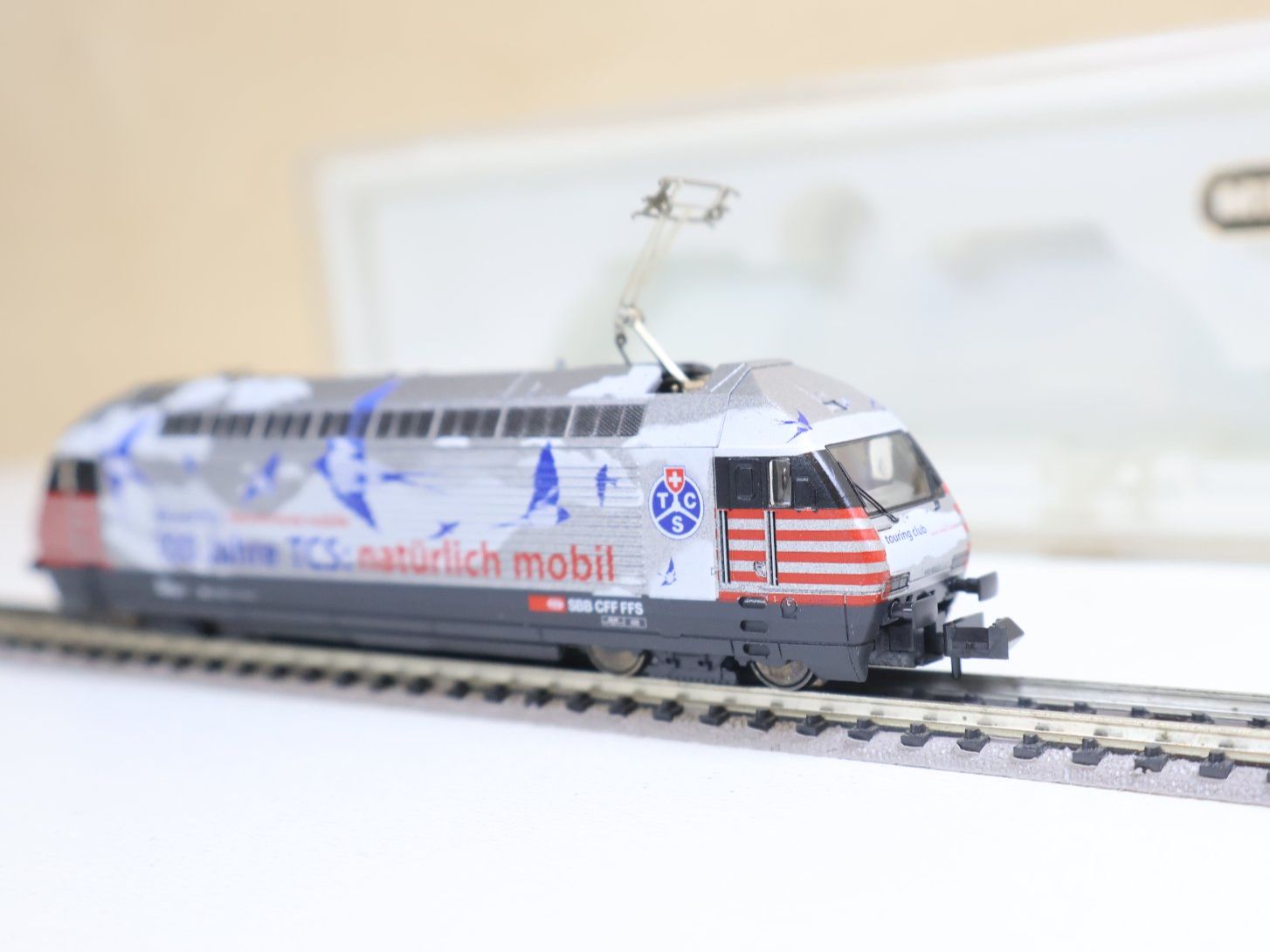 Trix Modellini di ferrovie: Minitrix SBB Re 460 E-Lok "TCS Modell" Spur N – Usato da Winterthur venduto da Monstera