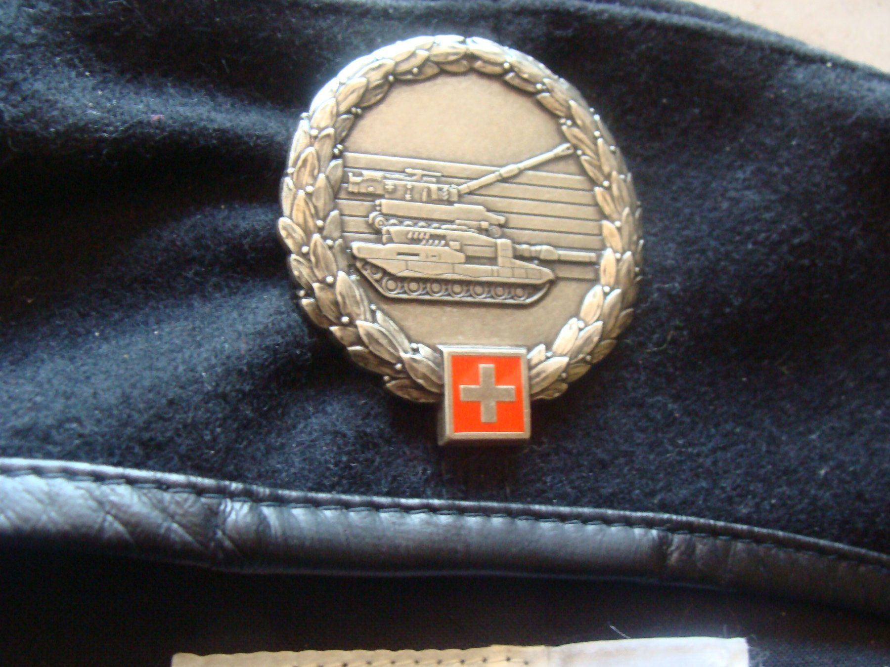 Schweizer Armee Uniformi: Béret armée suisse – Usato da Cuarny venduto da hen_g7hn 1