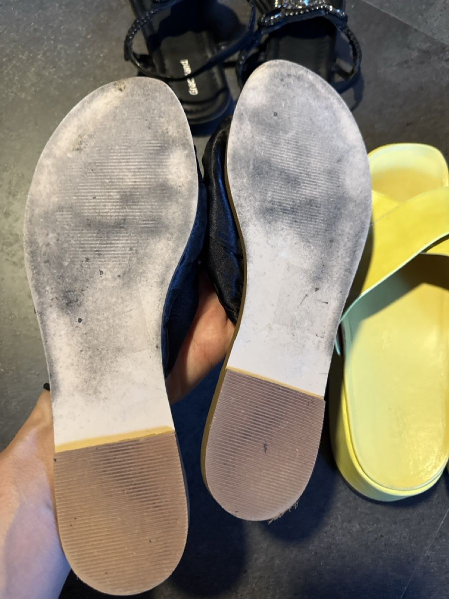 Ugg Chaussures femmes: Ugg Pantoletten  – D'occasion à Pieterlen par Ksenia3003 5