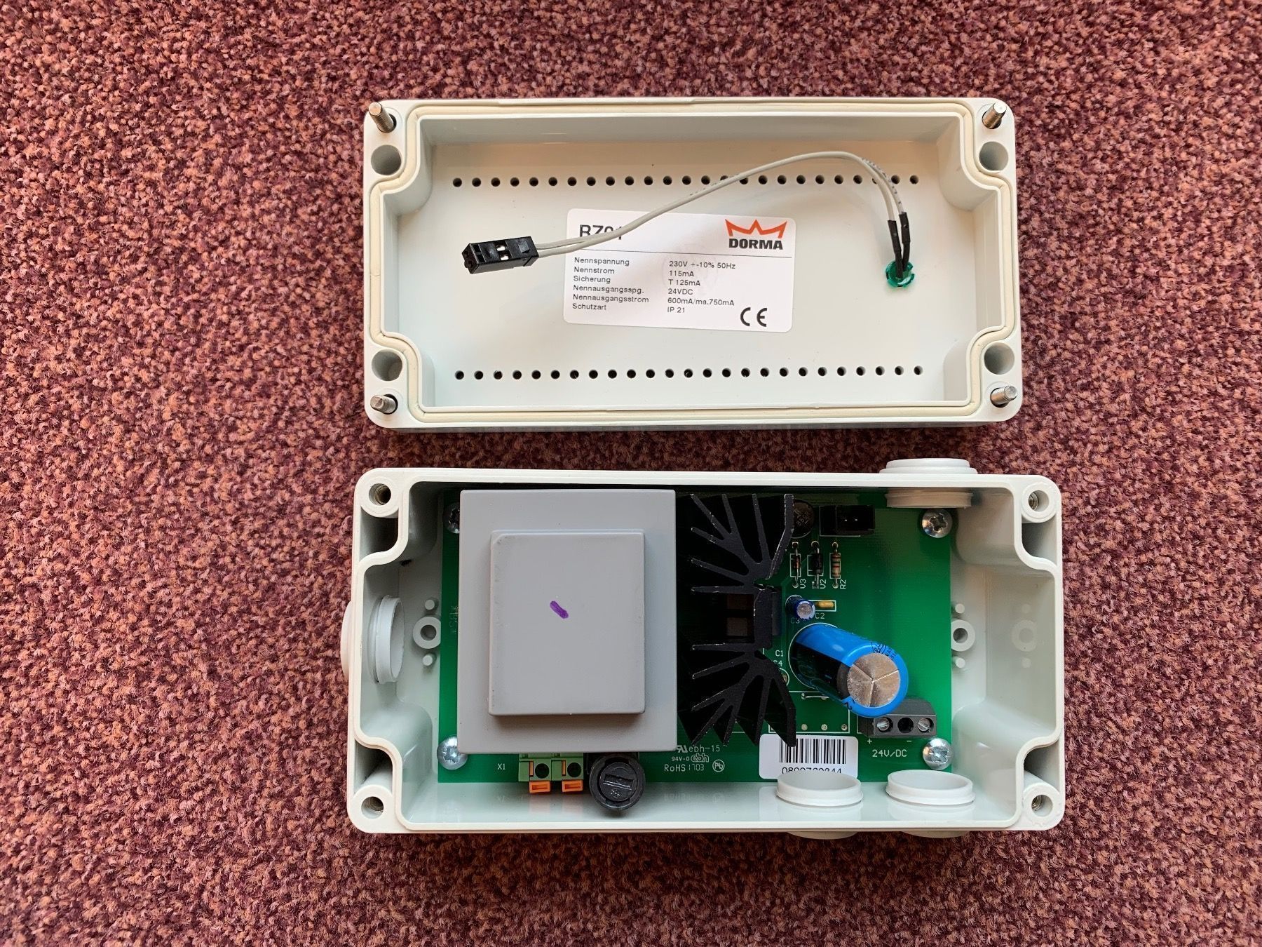 Dormakaba Componenti elettronici: Bloc secteur DORMA RZ01 (DORMAKABA) – Usato da Vernayaz venduto da Darkfrost 1