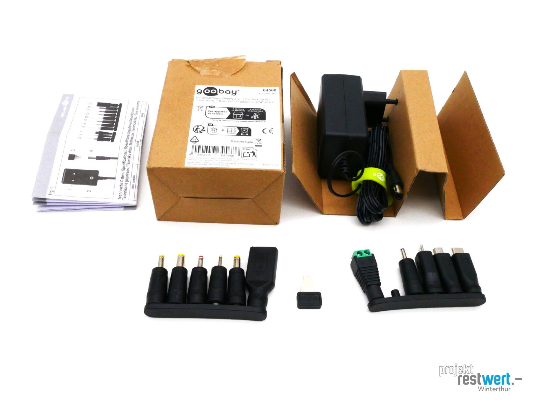 Unità & Adattatore: GOOBAY Universal-Netzteil 3V-12V, 64568 – Nuovo (secondo la descrizione) da Winterthur venduto da Restwert_Winterthur