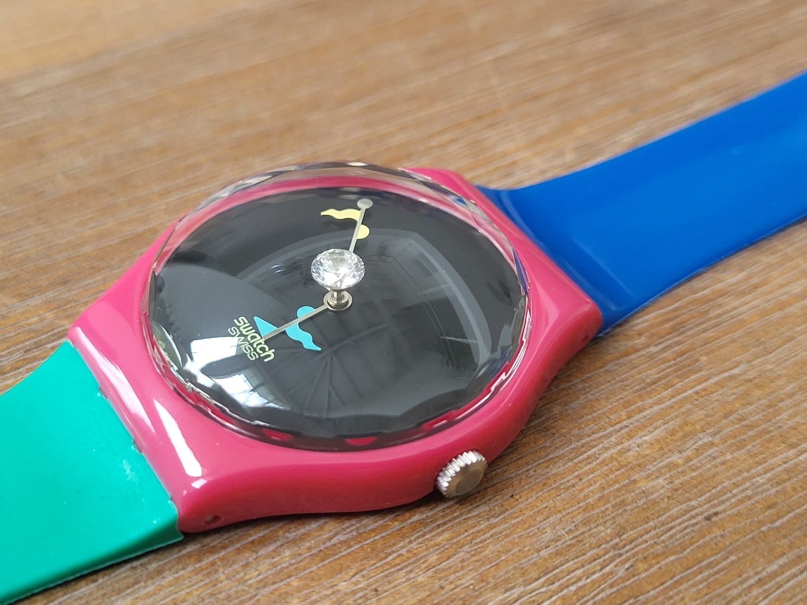 Swatch Orologi: SWATCH GZ129 CRYSTAL SURPRISE NEU – Nuovo e nell'imballaggio originale da Lommiswil venduto da Fridu_C