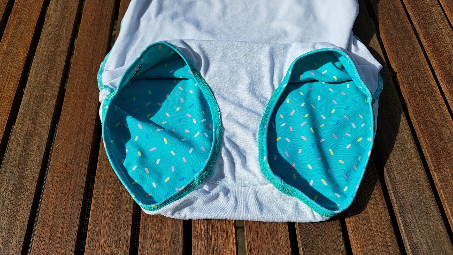 Buffalo Costumi da bagno & Bikini: Mädchen Badekleid (Gr. 158/164) – Usato da Langnau i. E. venduto da Trabant03 4